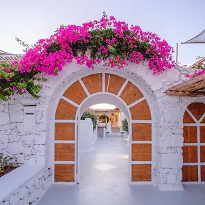 Appart hôtel Apsenti Couples Only, Agios Ioannis Diakoftis